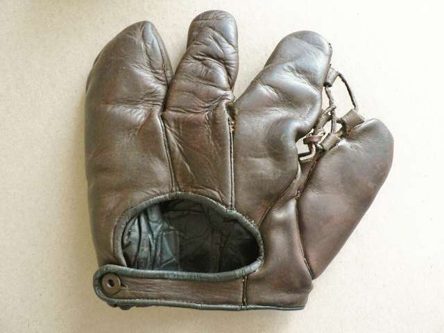 Jimmie Reese JC Higgins Back